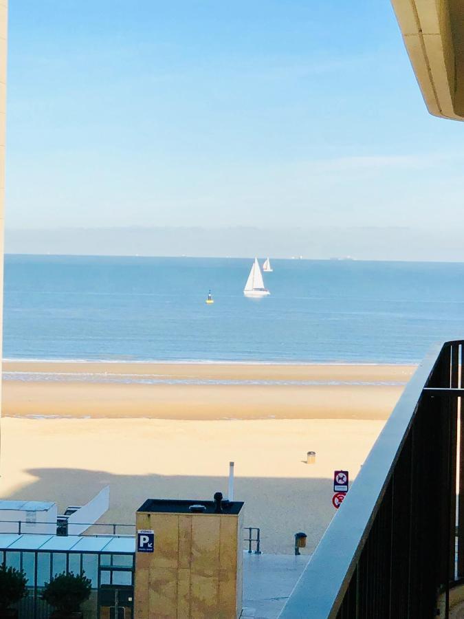 Design Appartement Empire Oostende Exterior photo